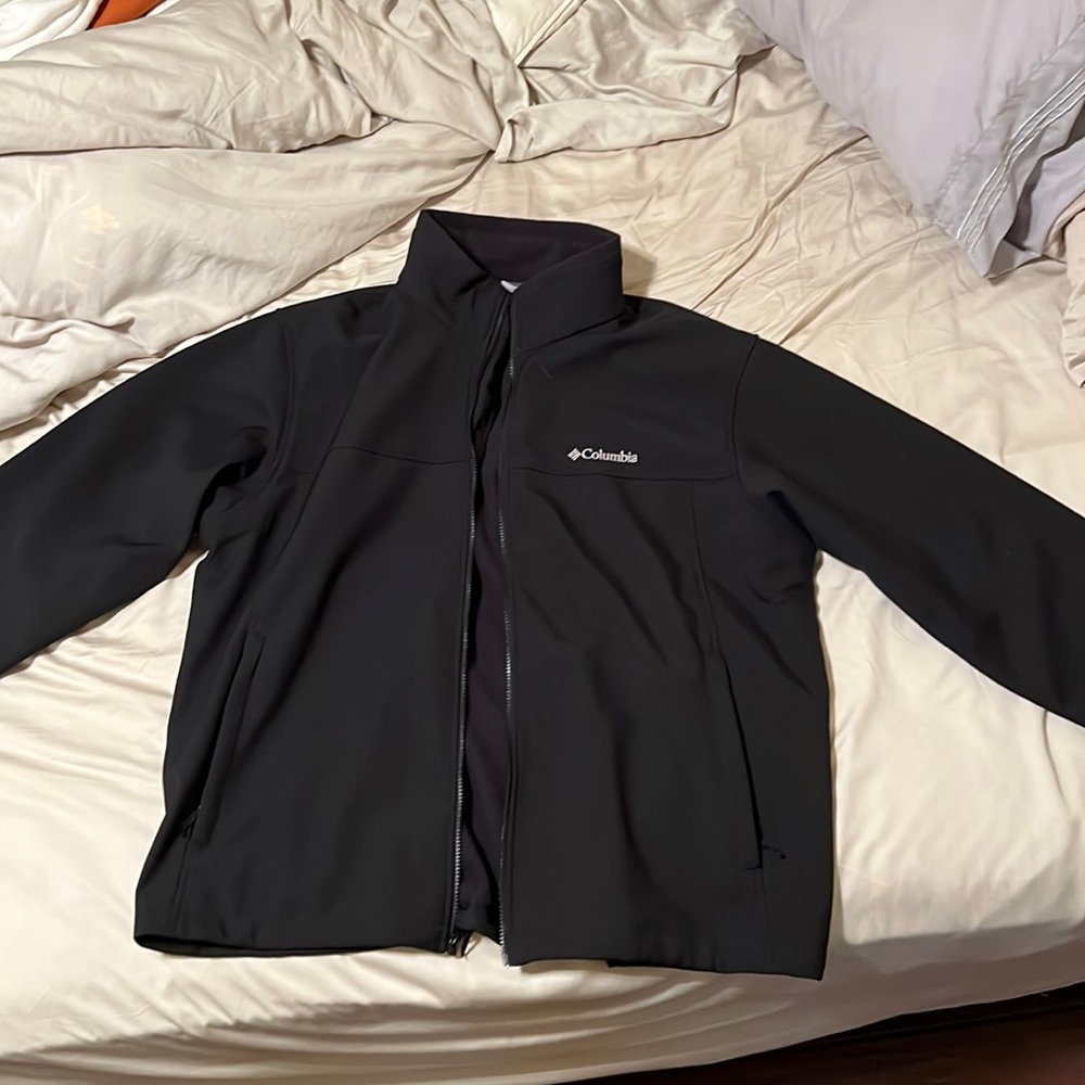 black XXL columbia jacket